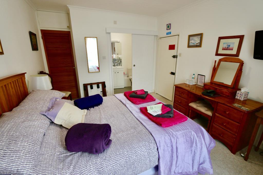 The Old Bakehouse Bed & Breakfast Colyton Dış mekan fotoğraf