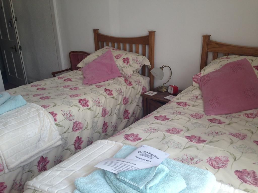 The Old Bakehouse Bed & Breakfast Colyton Dış mekan fotoğraf