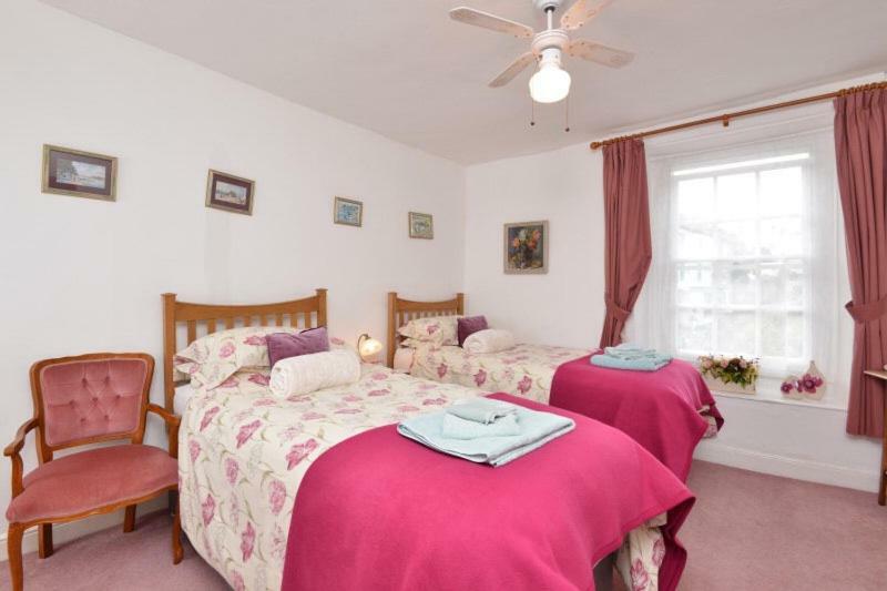 The Old Bakehouse Bed & Breakfast Colyton Dış mekan fotoğraf
