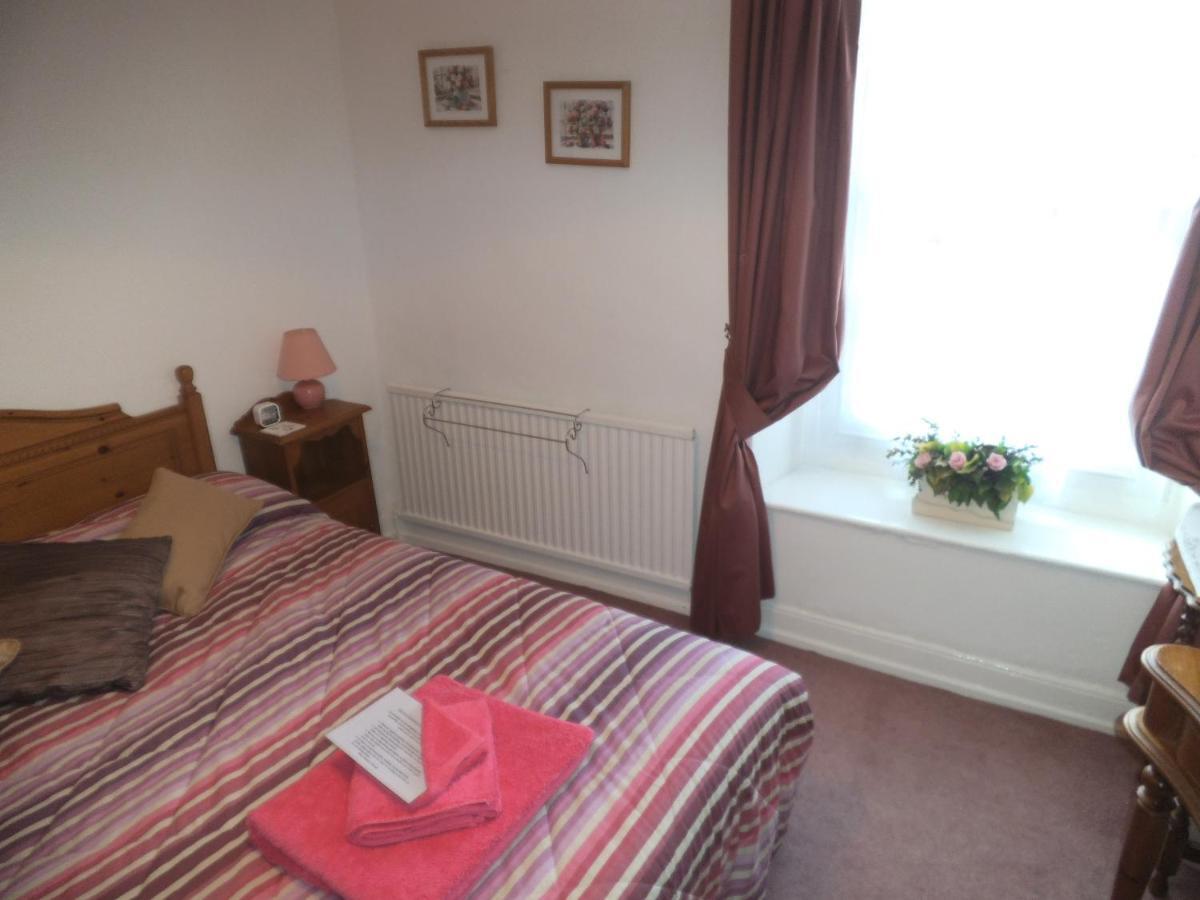 The Old Bakehouse Bed & Breakfast Colyton Oda fotoğraf